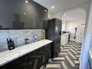 Photo 11- click for photo gallery